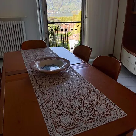 Greatlakemountainview * Vercurago